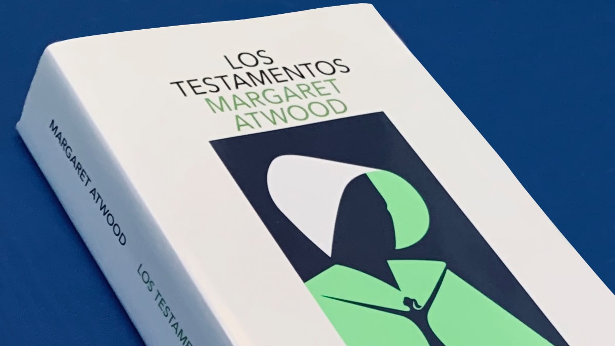 Mujeres Que Leen - Los testamentos de Margaret Atwood reseña